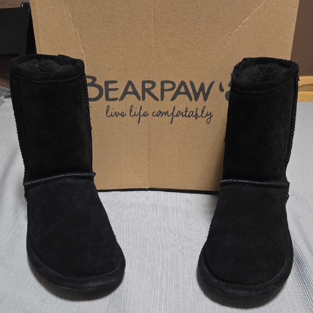 BearPaw Classic Black Boots
